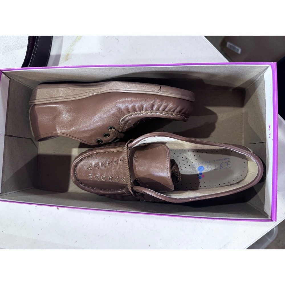 Soft Spots Bonnie Brown Leather Loafers Womens 6.5 W Made in USA 32135 Comfort